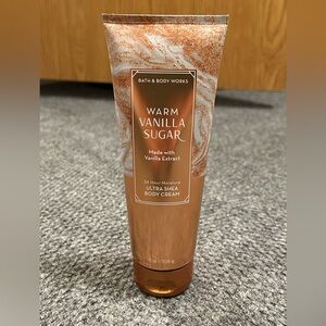 Bath & Body Works Warm Vanilla Sugar Ultra Shea Body Cream - Brown and Cream